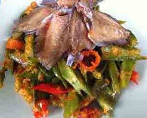 2 Sajian Sambal Pedas Menggigit