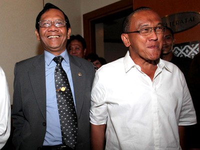 Ical-Mahfud MD Makin Mesra