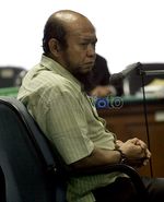 Hakim Syarifuddin Bacakan Pledoi