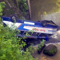 Tabrak Bus Sumber Kencono, Laju Sedan Kencang dan Tak Ada Bekas Rem