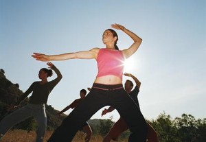 Tai Chi Bisa Kontrol Gerakan Tak Terkendali Pasien Parkinson