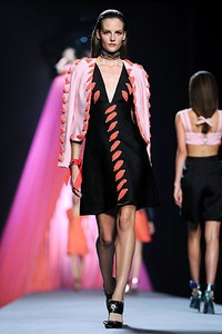 Viktor & Rolf, Spring/Summer 2012. Paris Fashion Week 2012. [Photo by Pascal Le Segretain/Getty Images]