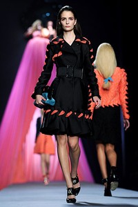 Viktor & Rolf, Spring/Summer 2012. Paris Fashion Week 2012. [Photo by Pascal Le Segretain/Getty Images]