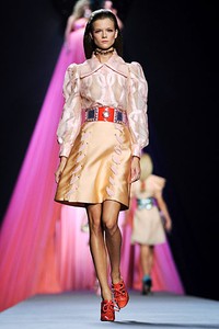 Viktor & Rolf, Spring/Summer 2012. Paris Fashion Week 2012. [Photo by Pascal Le Segretain/Getty Images]