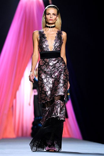 Viktor & Rolf, Spring/Summer 2012. Paris Fashion Week 2012. [Photo by Pascal Le Segretain/Getty Images]