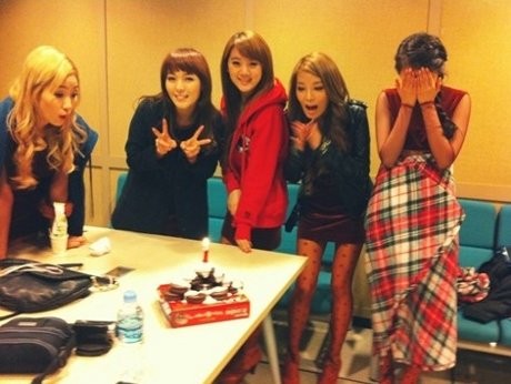 Wonder Girls Rayakan Ulang Tahun Kelima