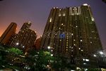 Senja di Balik Apartemen Garden Mediterania
