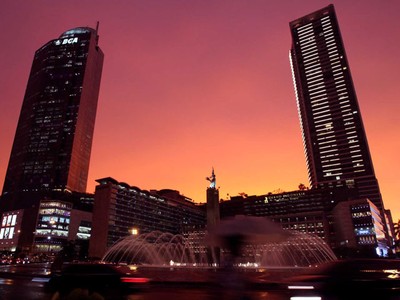 Aihh...Cantiknya Sunset Jakarta Sore Ini
