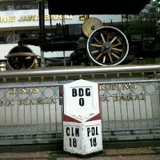 Nol Kilometer di Bandung Jadi Paket Wisata yang Dijual