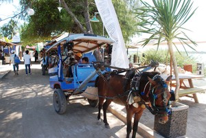 Cidomo,Sensasi Motor Bermesin Kuda