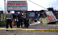 Hingga saat ini tim Puslabfor belum dapat memberi keterangan mengenai penyebab terjadinya kecelakaan yang cukup banyak memakan korban tersebut.  Fikri Hidayat/detikcom.