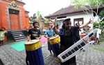Mengintip Gladi Resik Pesta Budaya Bau Nyale