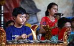 Mengintip Gladi Resik Pesta Budaya Bau Nyale