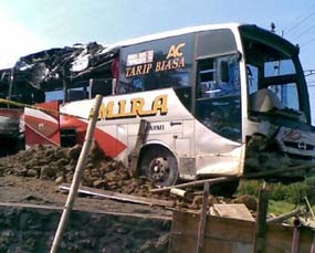 Polisi: Sopir Bus Mira yang Kecelakaan di Ngawi Tidak Mabuk