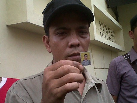  Briptu Leo Tertembak di Mata