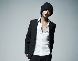 Jin Akanishi Rilis Album Debut di Amerika Serikat