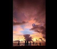 Selain Desa Sawarna, terdapat kawasan lain disepanjang Sawarna yang mempunyai landscape sangat menarik seperti Tanjung Klayar dan Panti Kotok. Anda tidak cukup merekam keindahan kawasan pantai ini hanya dalam waktu satu atau 2 hari saja.