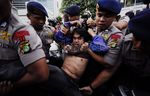 Aksi Indonesia Tanpa FPI Berlangsung Ricuh