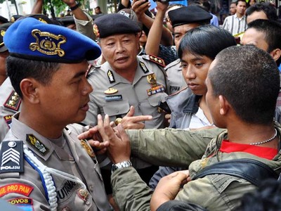 Polisi Gagalkan Demo ke Cikeas