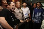 Aksi Dukung Nazar Ungkap Aktor Kasus Wisma Atlet