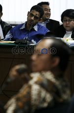 Wayan Koster Bantah Terima Duit dari Permai Group