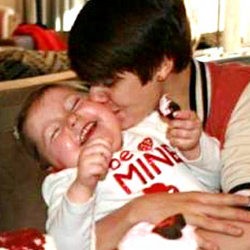 Wow, Justin Bieber Wujudkan Mimpi Anak Penderita Kanker