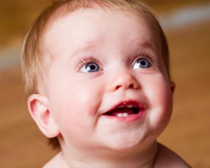 Cara Merawat Mulut dan Gigi Bayi