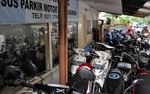 Parkir Motor Kian Sulit