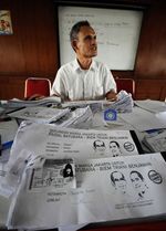 Berkas Cagub Independen Diverifikasi