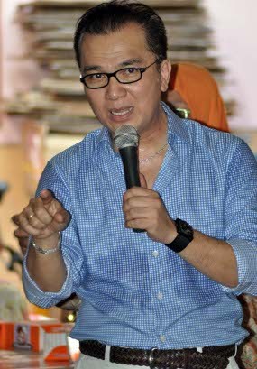 Nyalon Gubernur, Tantowi Yahya Bersaing dengan Ayah Nia Ramadhani