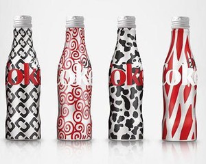 Diane Von Furstenberg Desain Botol Diet Coke