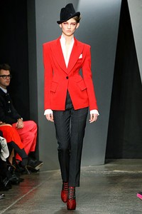 Donna Karan, Fall/Winter 2012. New York Fashion Week 2012. [Foto: Neilson Barnard/Getty Images for Mercedes-Benz Fashion Week]