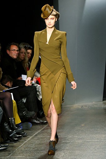 Donna Karan, Fall/Winter 2012. New York Fashion Week 2012. [Foto: Neilson Barnard/Getty Images for Mercedes-Benz Fashion Week]