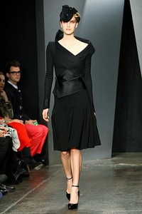 Donna Karan, Fall/Winter 2012. New York Fashion Week 2012. [Foto: Neilson Barnard/Getty Images for Mercedes-Benz Fashion Week]