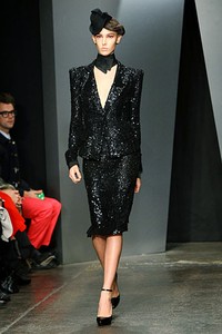 Donna Karan, Fall/Winter 2012. New York Fashion Week 2012. [Foto: Neilson Barnard/Getty Images for Mercedes-Benz Fashion Week]