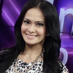 Ersa Mayori, Diamuk Artis Saat Live !nsert