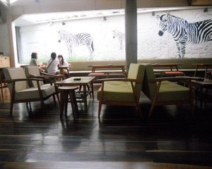 Santai di Resto Nuansa Homey, Vanilla Kitchen & Wine 