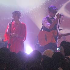 Sapa Penggemar Lewat Konser Mini, Hollywood Nobody is Back!