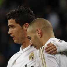 Hantam Santander, Madrid Lanjutkan Dominasi
