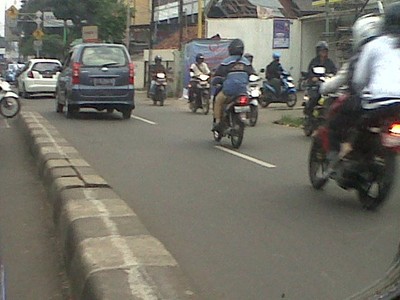Lawan Arah Sudah Biasa