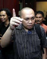 Pembacaan Vonis Gayus Ditunda