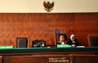 Hasan Basri sendiri kini masih berada di tahanan Rutan Salemba. Hasan ditangkap polisi dari Polres Jakarta Pusat lantaran diduga menjadi pelaku pencurian dengan kekerasan.