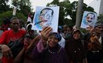 Warga Kampar Tuntut Pengembalian Lahan