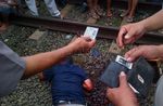 Toni Ditemukan Tewas di Rel Kereta