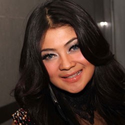 Indah Dewi Pertiwi Akan Rilis Album Keduanya Besar-besaran