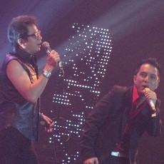 Konser Beda Era Romantic Groovi Night Obati Kangen Penggemar