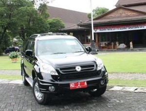 Pertamina Beri BBM dan Oli Gratis untuk Esemka