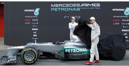 Dengan W03, Mercedes Kembali Berharap