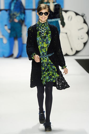 Anna Sui. Fall/Winter 2012. New York Fashion Week FW 2012. [Photo by Frazer Harrison/Getty Images for Mercedes-Benz Fashion Week]