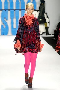 Anna Sui. Fall/Winter 2012. New York Fashion Week FW 2012. [Photo by Frazer Harrison/Getty Images for Mercedes-Benz Fashion Week]